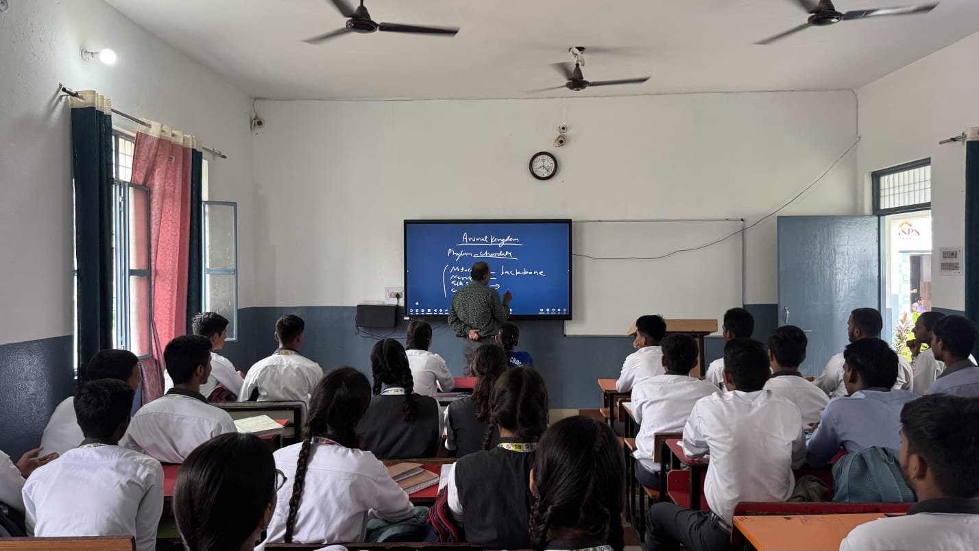Digital Smart Classrooms